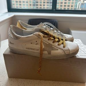 Golden Goose Sneakers